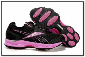 Reebok Best Walking Shoes for Women with Flat Feet - fmag.com