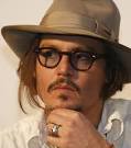 Johnny Depp Wears Stephen Einhorn Skull Ring Johnny Depp - johny%20depp%20skull%20ring