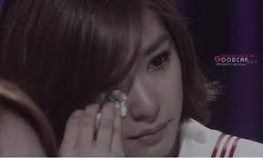 تيفاني تبكي بسبب صديقاتها من Girls Generation   Images?q=tbn:ANd9GcRfr-gidupUfrI24vf0CGteKik29k7bVDQT2bnLW-5MxJ2dtCb4bA
