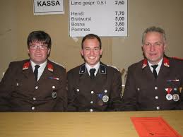 Drei Männer von der Kassa: Georg, Rudi und Peter sorgen dafür ... - 4314683_web