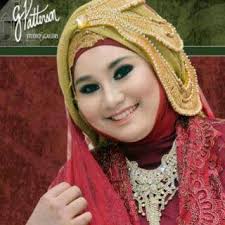 model jilbab pengantin muslim untuk wajah bulat - Jilbab Pengantin