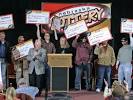 Big winners share lessons, risks of Powerball win