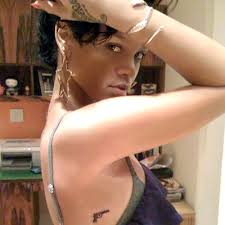 Rihanna Tattoo-tattoo celebrity