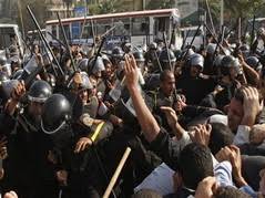 يوم غضب في مصر@صور من مصر Images?q=tbn:ANd9GcS0ePjoFJKCQzLCzKRxz9RMOobtcKniQEq9vrLL9LtOt9vwdU-wvw