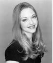 AMANDA SEYFRIED BLACK AND WHITE PICTURES PHOTOS and IMAGES - amanda_seyfried_black_and_white