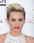 MILEY CYRUS Hot Pictures