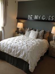 30 Welcoming Guest Bedroom Design Ideas | Home Decor | Pinterest ...