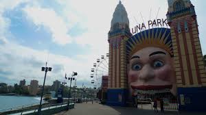 SYDNEY'S LUNA PARK SYDNEY'S LUNA PARK