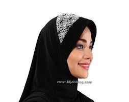 Black hijab fashion and meaning of black hijab | Muslim Women ...