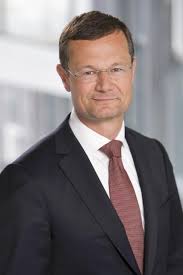 Dr. Matthias Johannes Rapp neuer Finanz-Vorstand der TÜV SÜD AG ... - 246805-preview-pressemitteilung-dr-matthias-johannes-rapp-neuer-finanz-vorstand-der-tuev-sued-ag-bild
