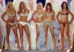 Victorias Secret Fashion Show, 2003 - Photos - Victorias Secret.
