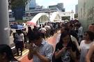 Sporeans queue 12 hours to pay respects to Lee Kuan Yew: Weve.