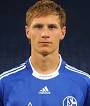 Name: Benedikt Höwedes Club: FC Schalke 04. Number: 23. Position: CB*, SB - 39266_2