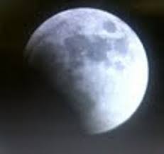 foto gerhana bulan total, gerhana bulan 2011, total lunar eclipse, terbaru streaming gerhana bulan - http://kaskus-lover.blogspot.com/