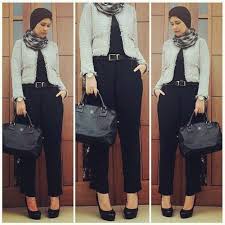 Model Baju Kerja Wanita Hijab Modern 2016 yang Makin Elegan