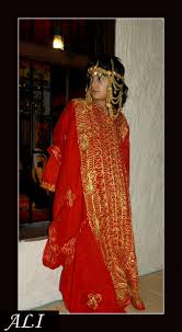 اللباس التقليدي للبلدان العربية  Images?q=tbn:ANd9GcSVzIB-wgcm1qkoJzZJv8C_YyvtAxZjbNAsVvgxCkMmIbmD8Mle