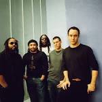 DAVE MATTHEWS BAND – The Desk of Brian
