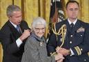 HARPER LEE Recieves Medal of Freedom