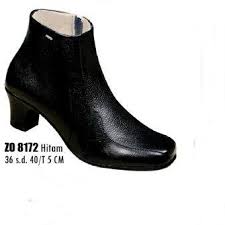 Sepatu Boot Wanita - Grosir Sandal Murah
