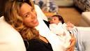 Blue Ivy Carter's First Photos: Beyonce, Jay-Z's Baby Girl Makes ...