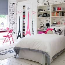 19 Teen Bedroom Decorating Ideas: Making a Castle-Like Room for ...