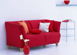 Chọn màu cho sofa để căn phòng thêm ấm áp 1