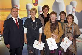 Von links der Präsident, Rosemarie Winter, Anke Hack, Anni Dießenbacher, Angelika Wyhs und Sabine Wolfinger. Datum: 06.01.2012 - i_Golddamen