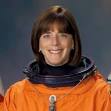 Q. This is our interview with Barbara Morgan, Mission Specialist 4 for ... - 182095main_jsc2007e13555_small_bio