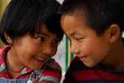 ... Les orphelins du Tibet », un 52 minutes réalisé par Julie Capel. - 58da33b48c3108d8805d911c0ce97a16