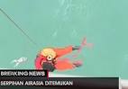 WATCH: Indonesian rescue teams find body of AirAsia passenger in.