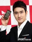 A few days ago, Super Junior member Choi Siwon attended the the release ... - 20101013_csw_11