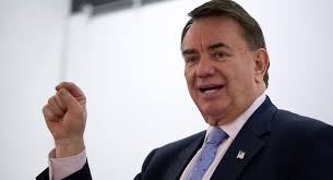 KEVIN ROBILLARD | 10/15/12 6:34 AM EDT. Tommy Thompson is pictured. | AP Photo. Suggests voters can send Obama &quot;back to Kenya.&quot; - 121015_tommy_thompson_605_ap