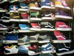 Direktori Belanja Toko Sepatu Online Shoppaholicalt Cari Sepatu ...