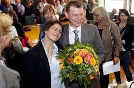 Bürgermeisterwahl in Wendlingen: Klares Votum für Steffen Weigel ... - media.media.31500440-27a4-4d2e-a49b-ca8a57c02dd2.normalized