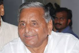 Claiming that his party could come to power at the Centre, Samajwadi Party president Mulayam Singh Yadav today said the present political equations indicate ... - M_Id_310035_Mulayam_Singh_Yadav