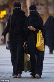 Female TV presenters told they must now wear black abaya robes in ...