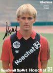 Doch bei diesem Spiel der Saison 1986/87 war das anders. Peter Wuschek war abgelenkt vom Treiben auf dem Rasen.