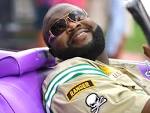 According to TMZ, Rick Ross has suffered a seizure on an airplane and is ... - rick_ross