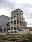 File:Abandoned factory, Railway Tulcea-Medgidia 01.jpg - Wikimedia ...