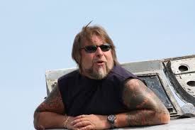 catch star found dead