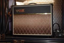 Amplificadores de John... VOX_AC30