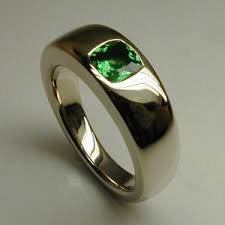 Nhẫn đơn đẹp cho nam Men-ring-emerald