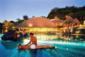 Tahitis Best Resorts