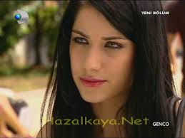 صور للممثله اسماء اللي في المسلسل التركي الحلم الضائع HAZAL%2520KAYA%25207