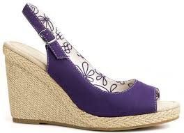 Payless Debuts Green