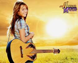 صور لكل معجبي ما يلي سايرس Hannah-Montana-The-Movie-miley-cyrus-5466912-500-400