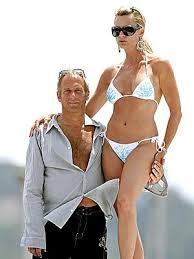 Nicollette Poses in the South