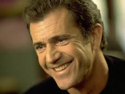 Mel Gibson insulte un journaliste de trou du cul Mel Gibson insulte un journaliste de trou du cul