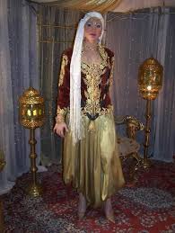 اللباس التقليدي الجزائري......واو 090202185012HQOP