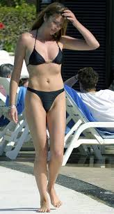 suzi_perry_bikini7_lg.jpg&t=1